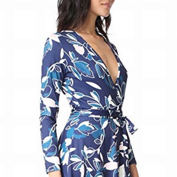 Yumi Kim Dresses & Skirts - NWOT YUMI KIM Riverside Floral Around Town Dress